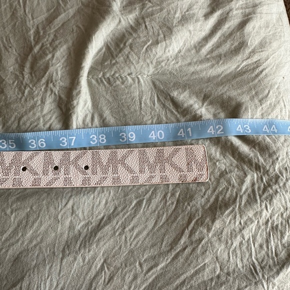 Michael Kors Revisable Belt - Picture 4 of 4